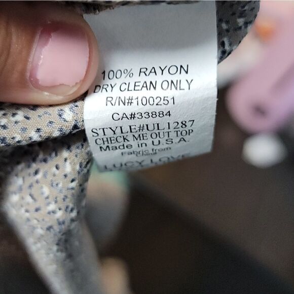 LUCY LOVE Leopard Print Blouse - Picture 8 of 8